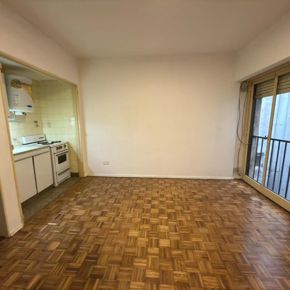 Monoambiente interno con ascensor