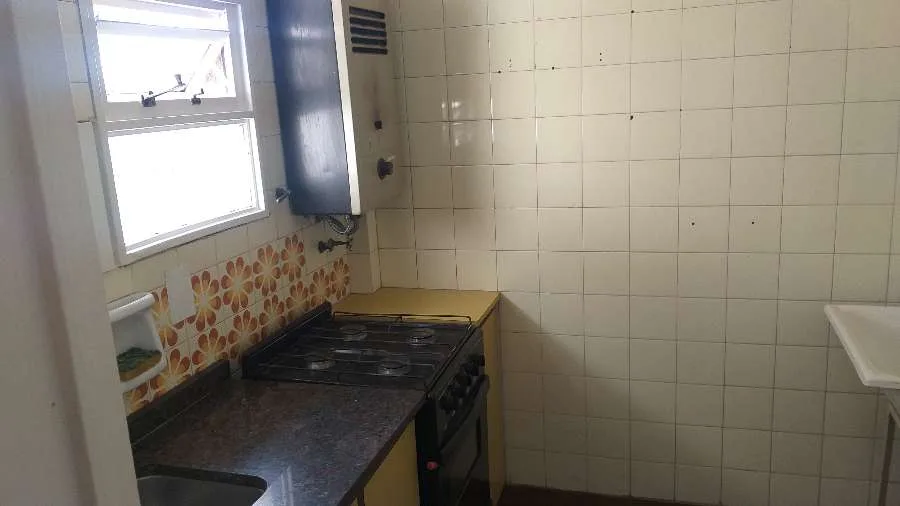 Departamento con balcón en Chacarita