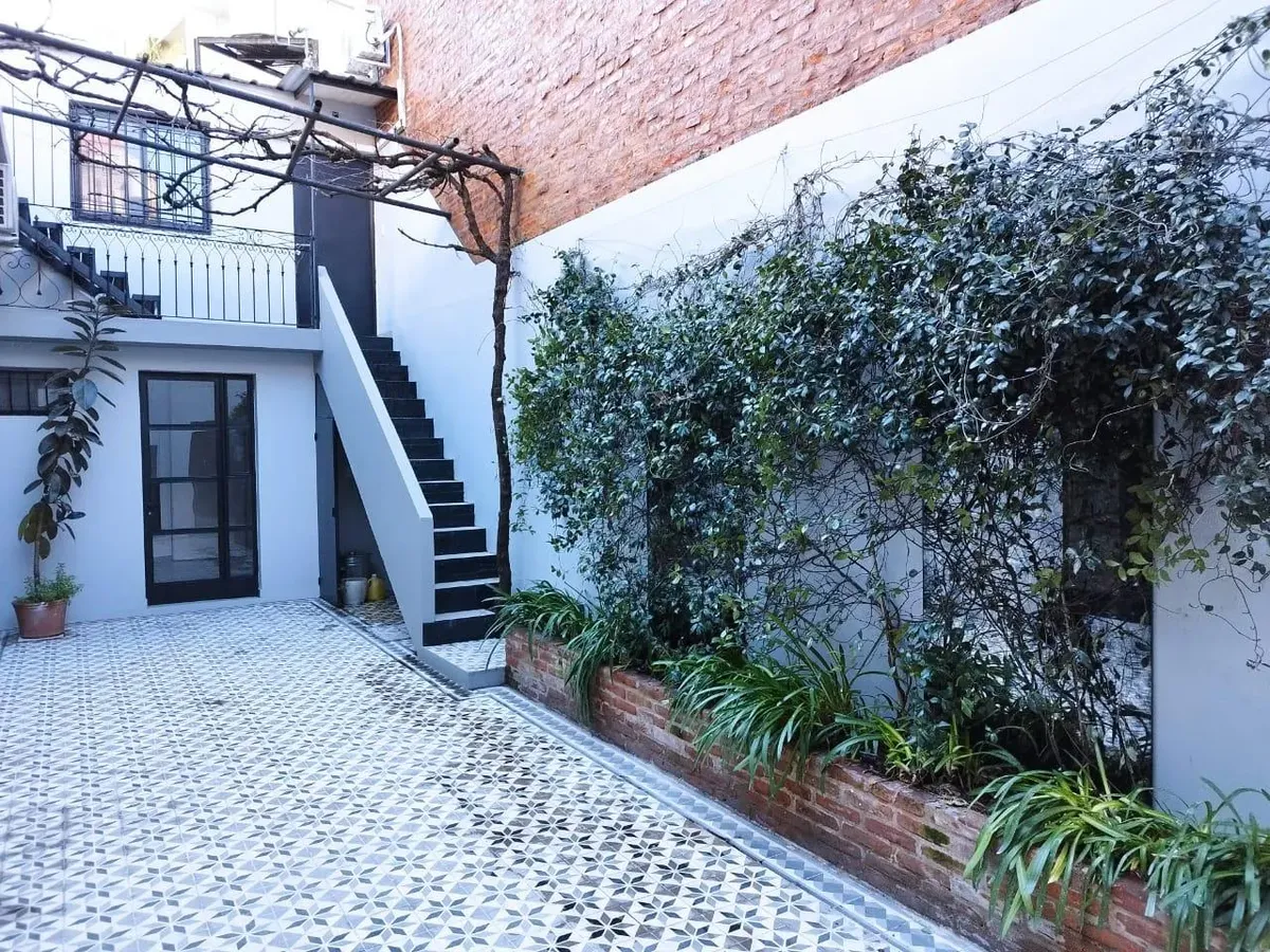 PH con patio y terraza
