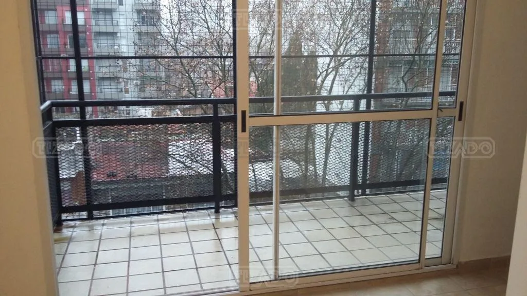 Балкон