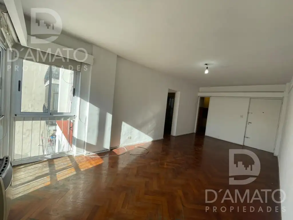 7° piso contrafrente con vista
