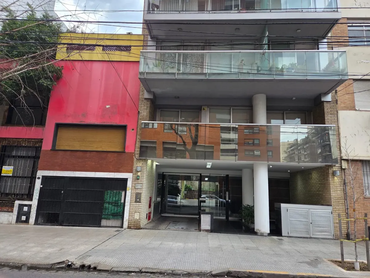 Piso 2 con terraza y pileta