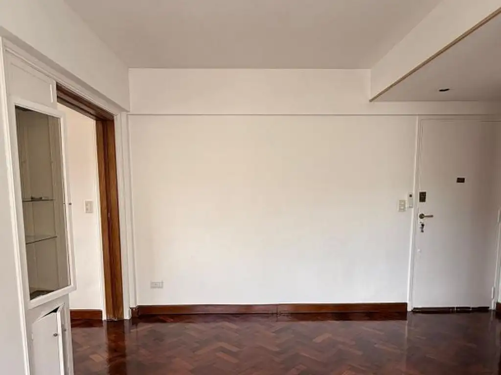 Departamento en esquina norte