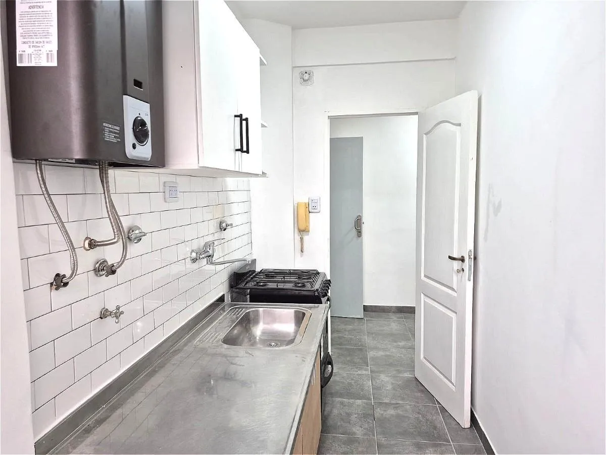 Recoleta 2 ambientes, 3er piso