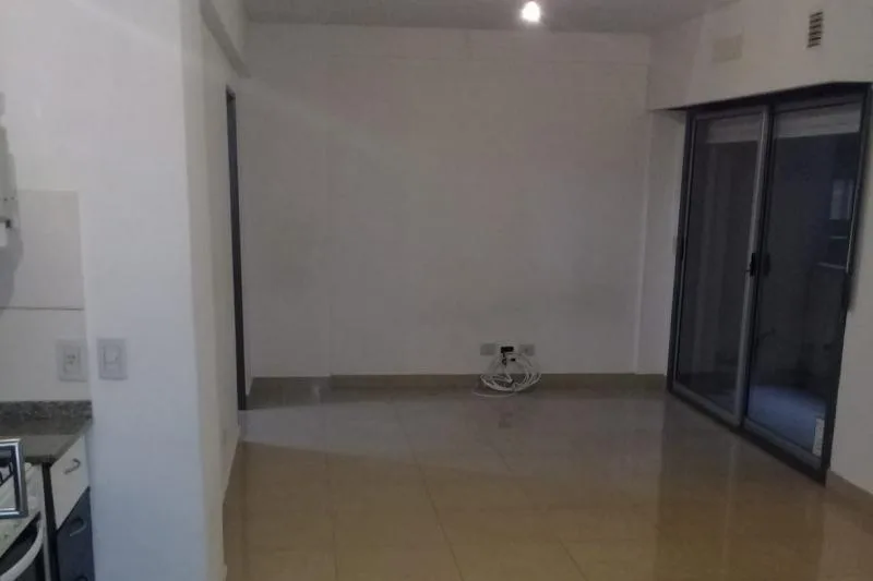 Студия с балконом, Palermo