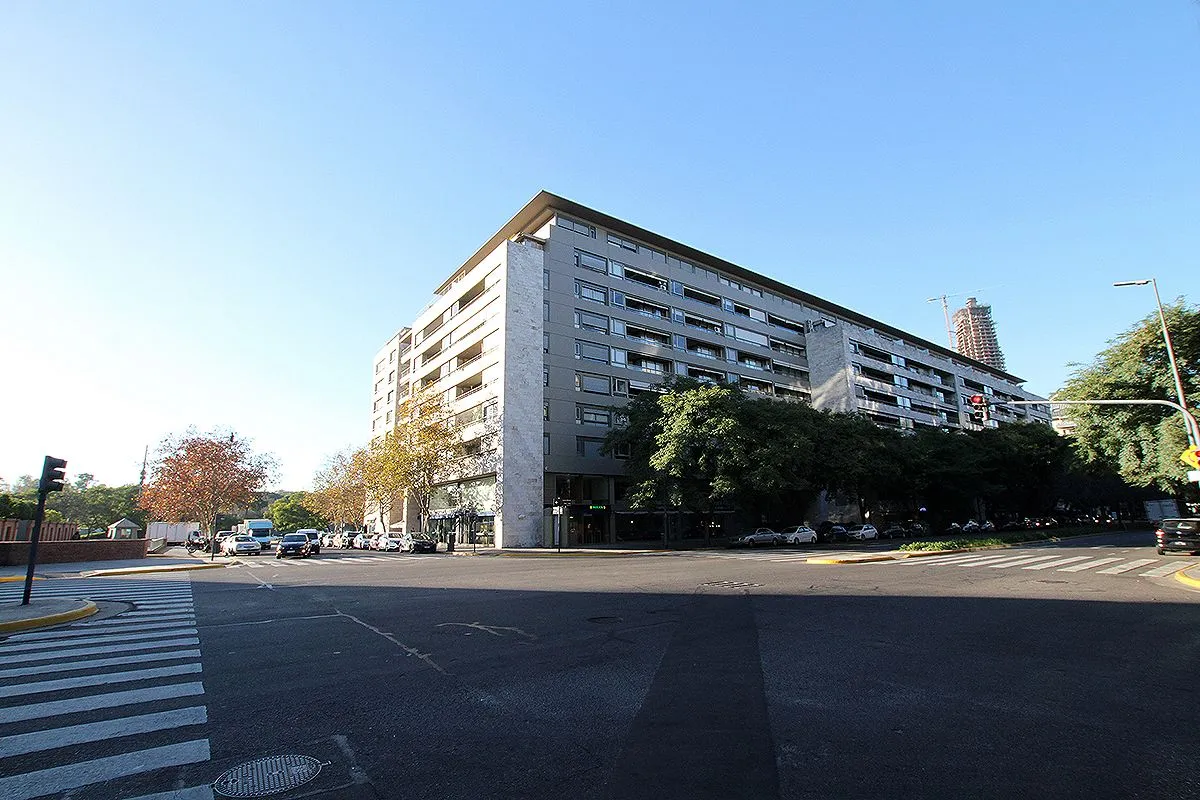 2 ambientes con balcón Puerto Madero