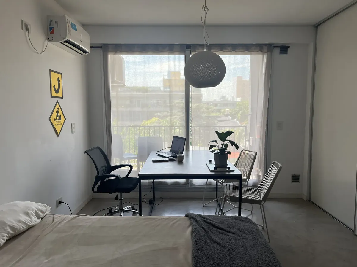 Kitnet com piscina e garagem, Villa Urquiza