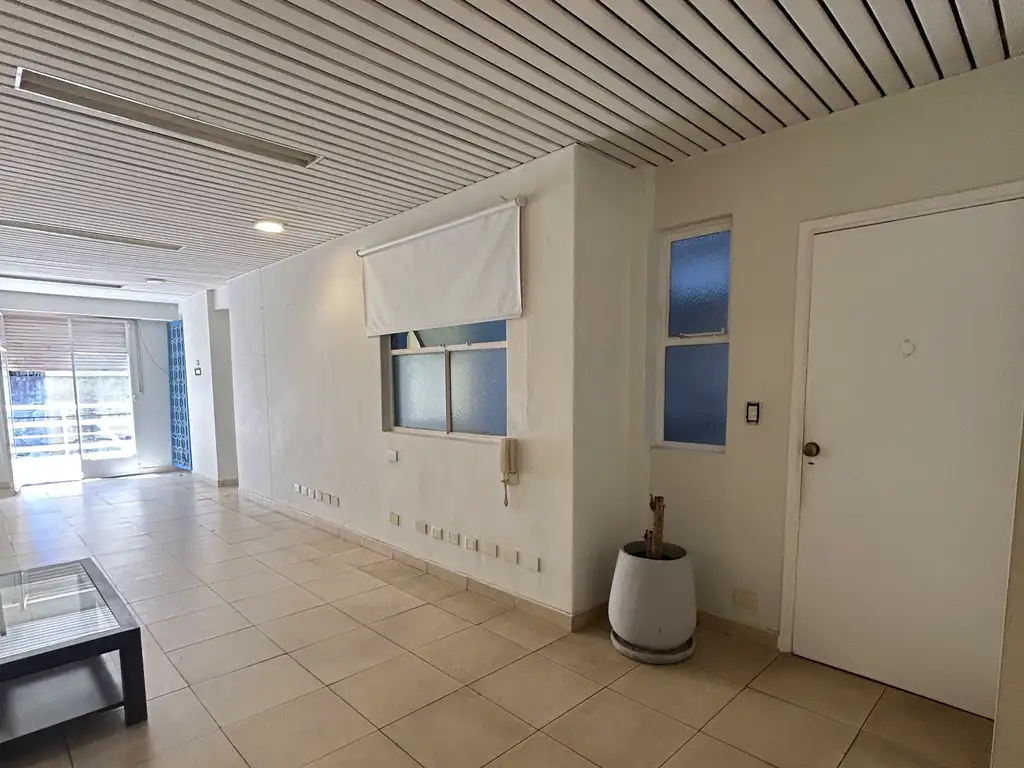 Apartment with street-facing balcony
