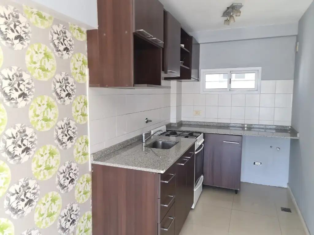 Departamento en Alquiler en Constitución, CABA