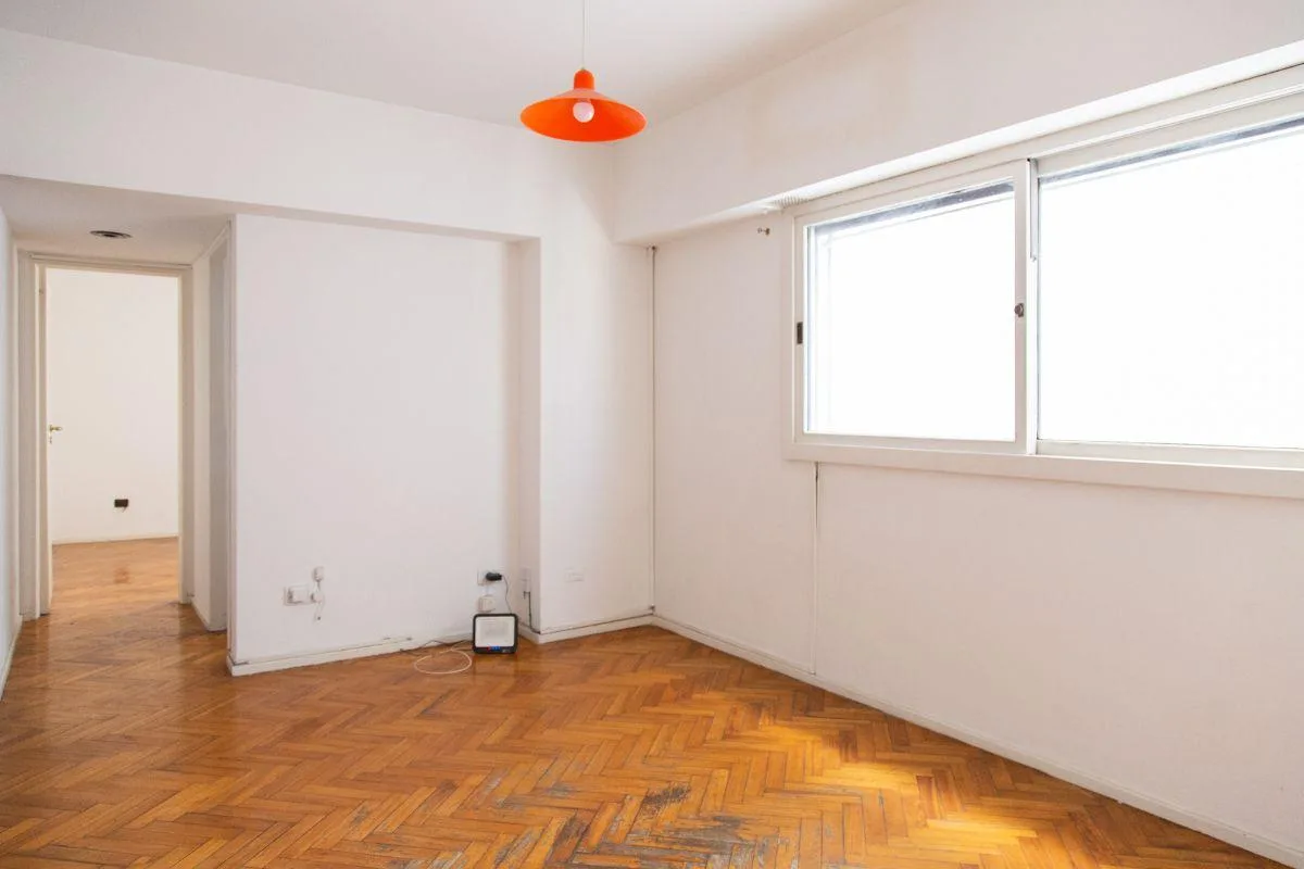2 ambientes luminoso, parquet