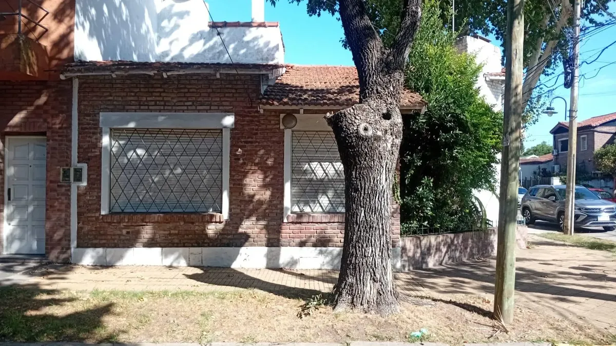 Casa En Alquiler En  Olivos Golf