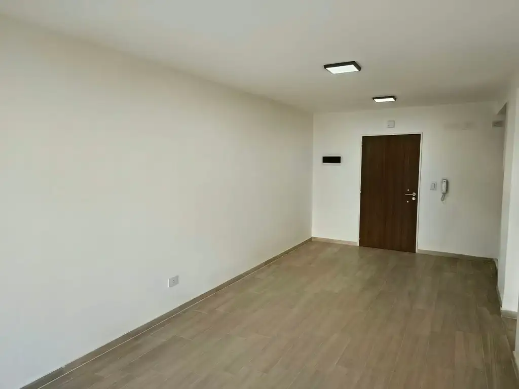 Departamento 2 ambientes con balcón