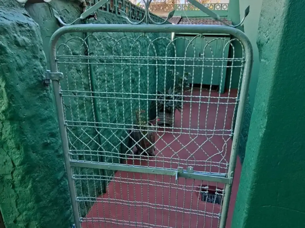 Снаружи