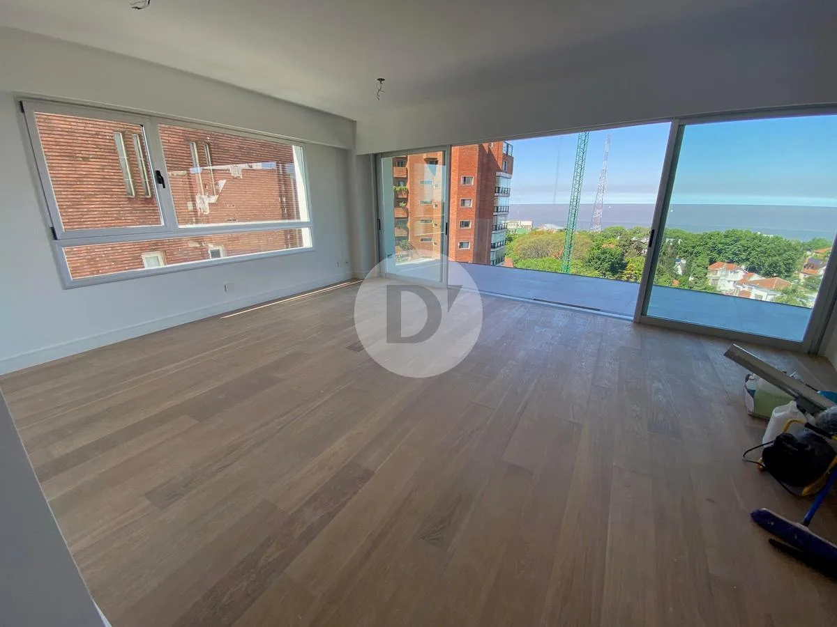 Departamento con vista al río