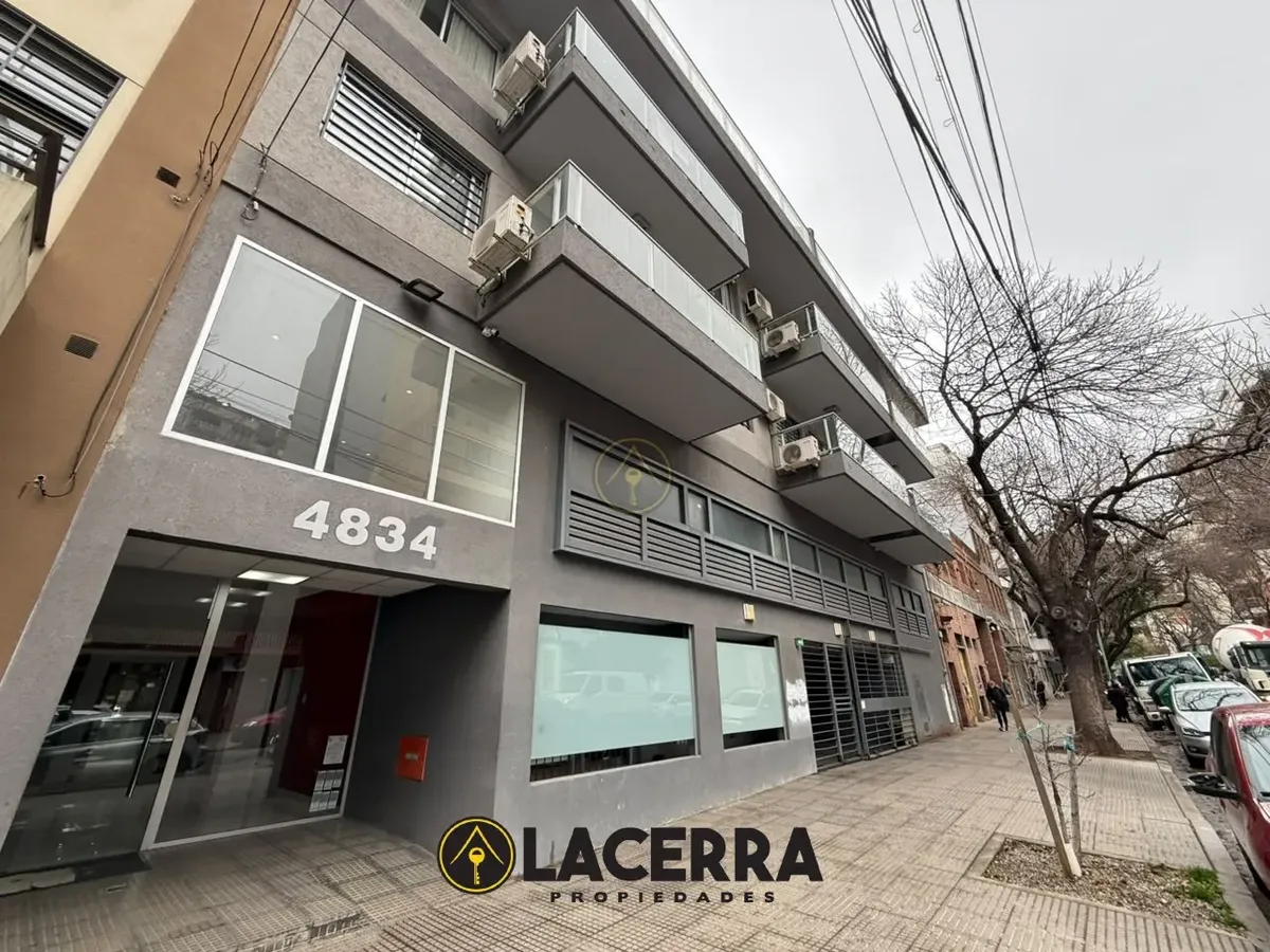 2 ambientes con balcón