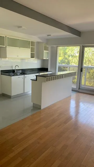 3-room apartment with balcony