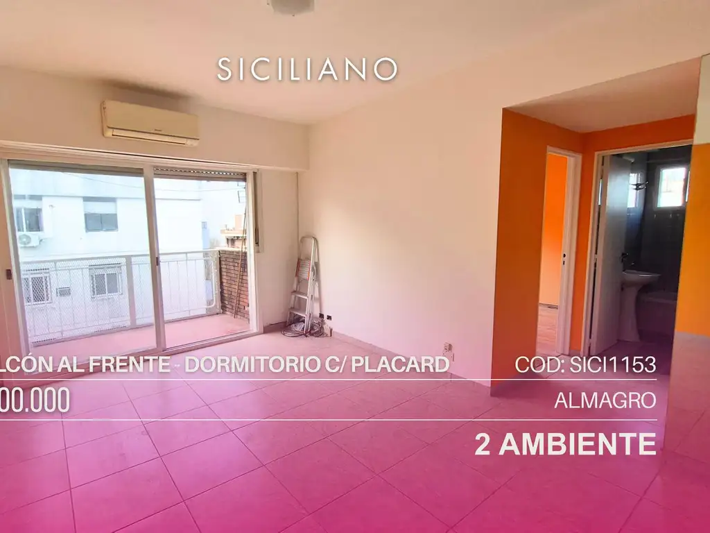 Balcón al frente y aire acondicionado