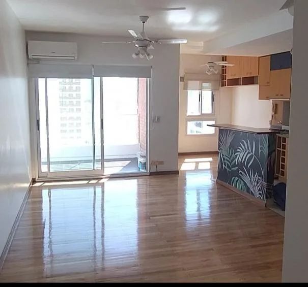 Departamento en Núñez con cochera fija