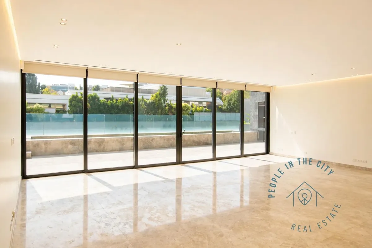 Departamento En Alquiler, 4 Ambientes En Palermo Chico, Con Vista Abierta