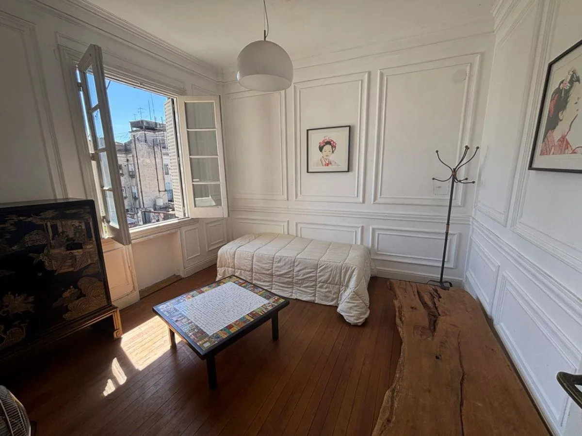Departamento amueblado con ascensor