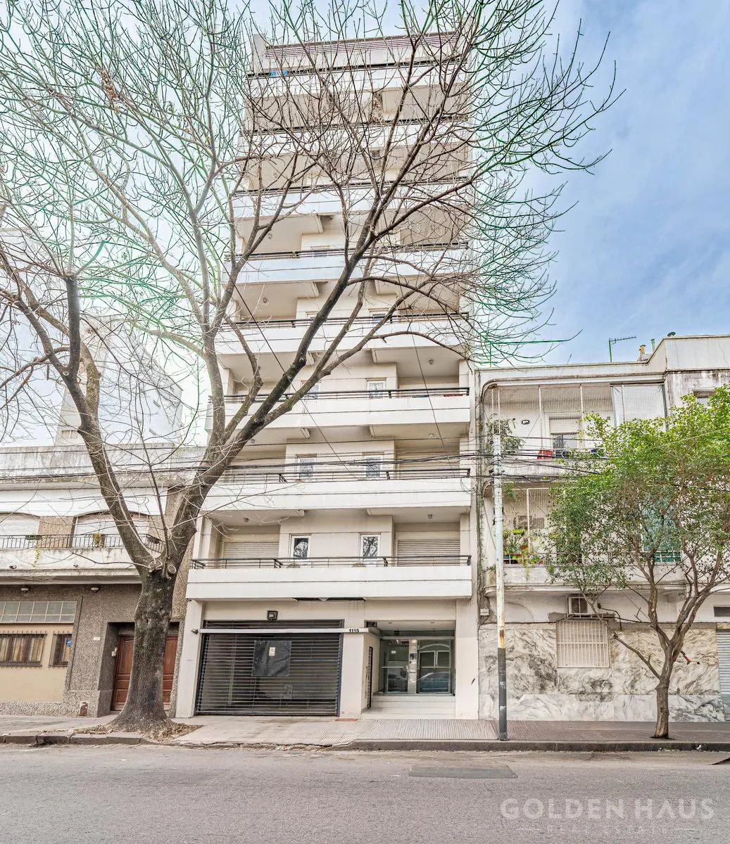 Departamento con balcón en Caballito