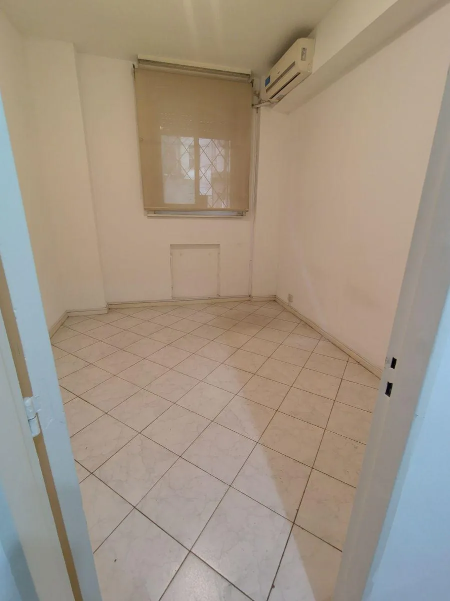 Ground-floor with AC