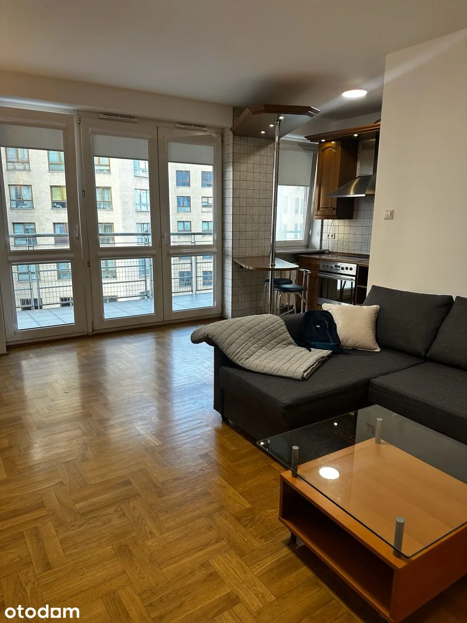 Al.Jana Pawła przy Arkadii, 1 pok. 40 m2, miejsce postojowe, balkon