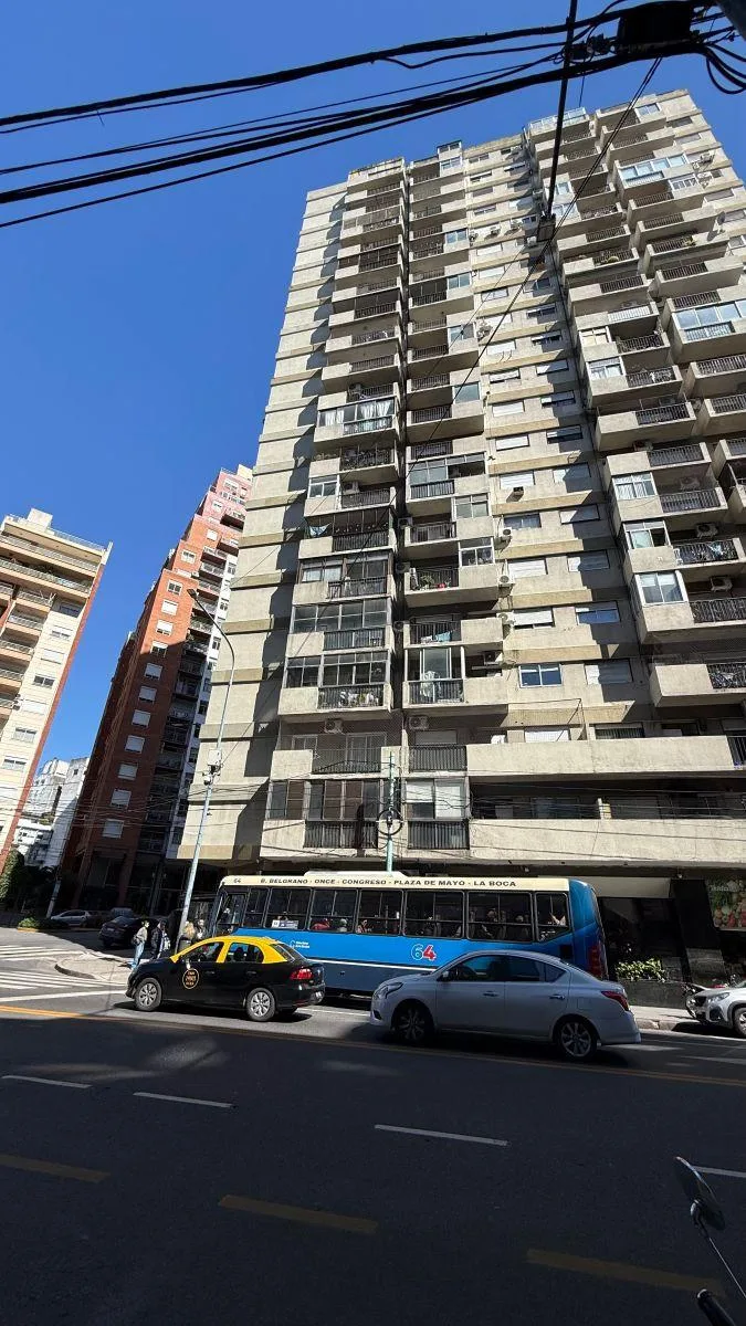 Luminoso, Piso Alto, 2 Ambi, Amoblado, Vigilancia. Polo Gastronómico, Campo de Polo, Hiódromo y Park