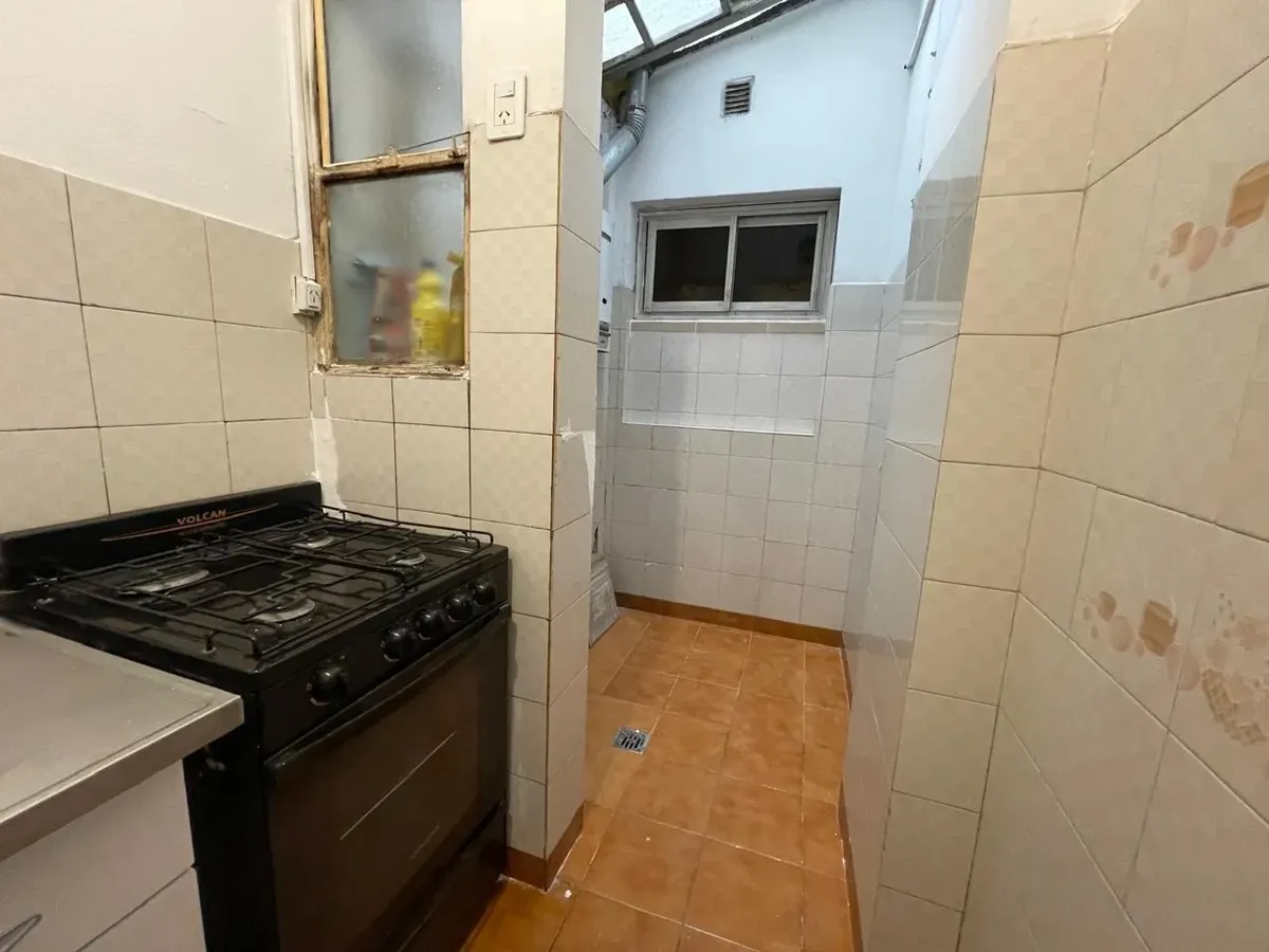Departamento 2 ambientes con balcón