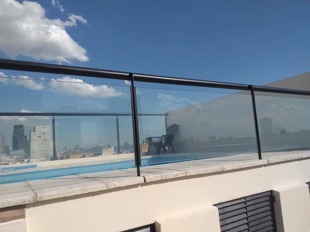 Monoambiente con balcón en Palermo