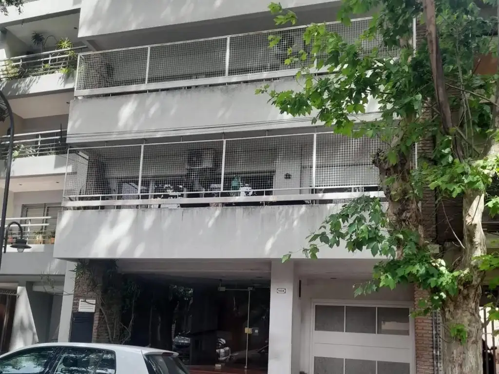 Departamento en Olivos con balcón