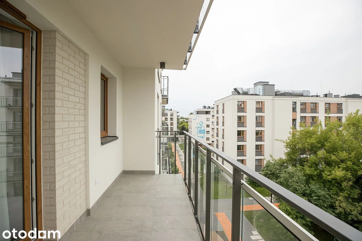 balcony