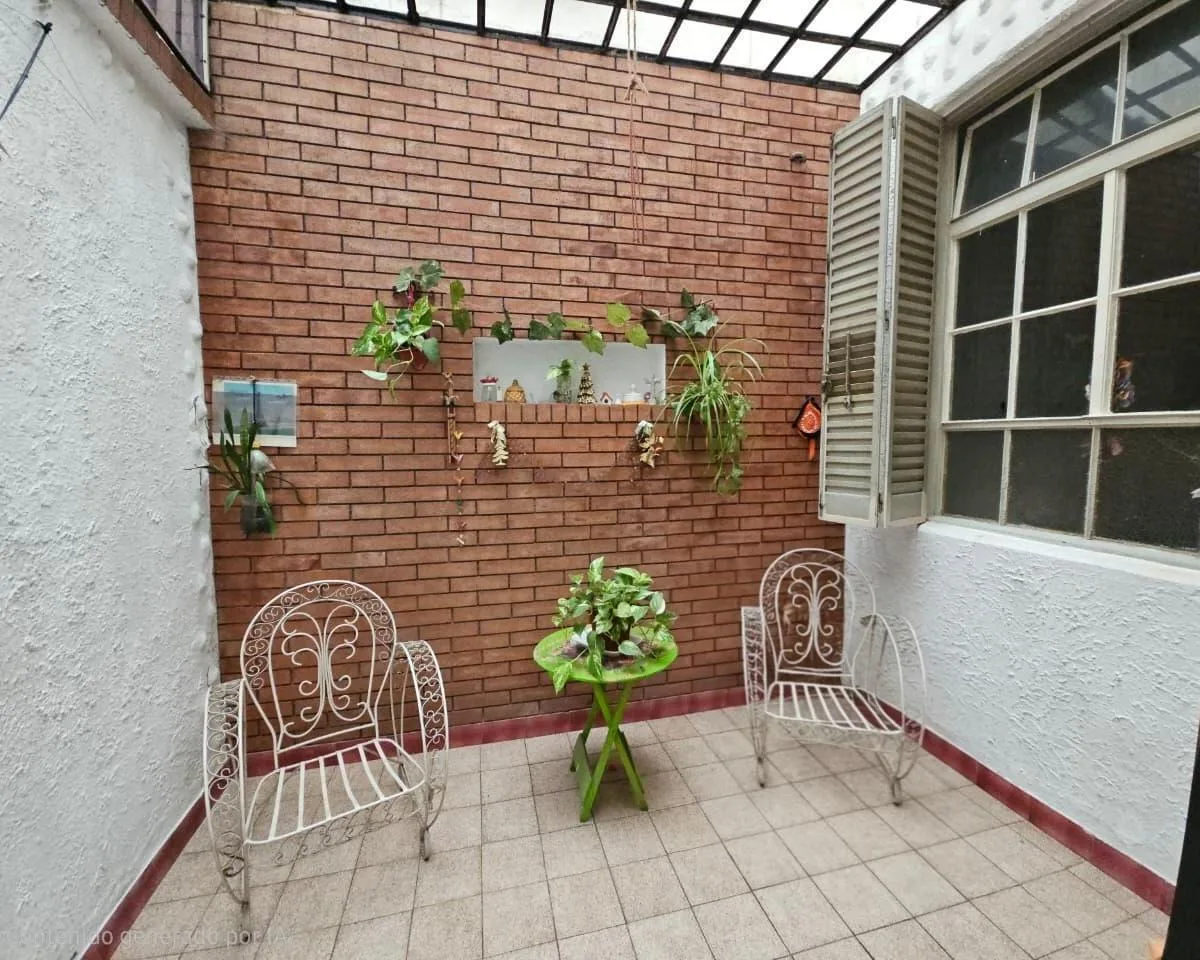 PH contrafrente con 3 patios