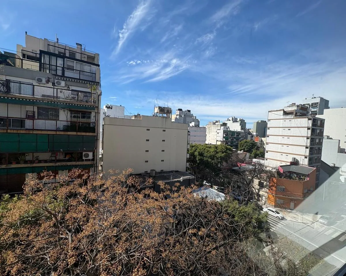 2 ambientes a estrenar con balcón
