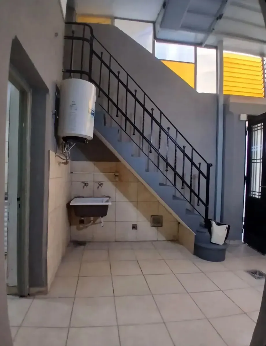 Listing: 3 bedrooms, Constitución