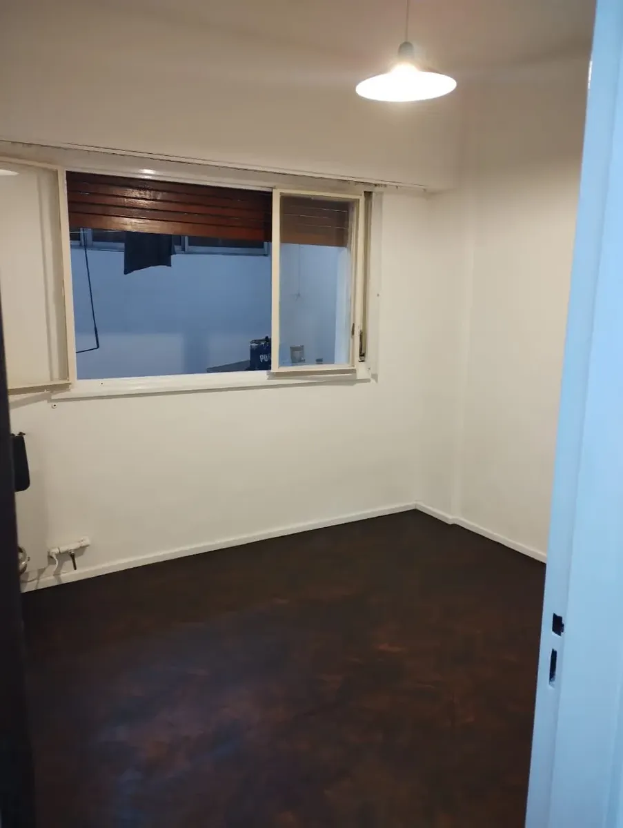 1 bedroom with balcony, Constitución