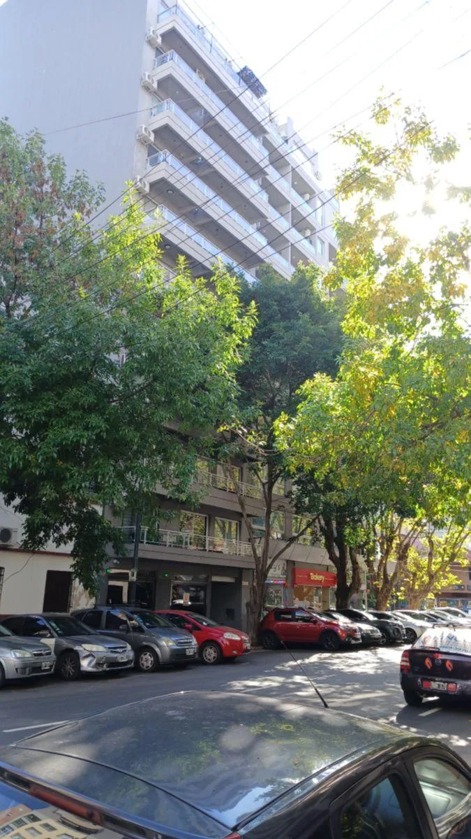 Monoambiente 7° piso con balcón