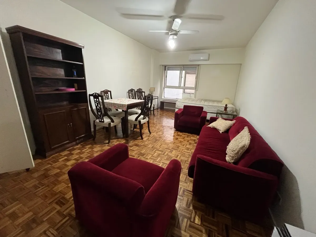 Amplio Monoambiente Amoblado Con Vestidor Separado