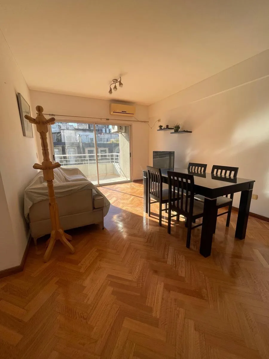 1 quarto com varanda, San Telmo