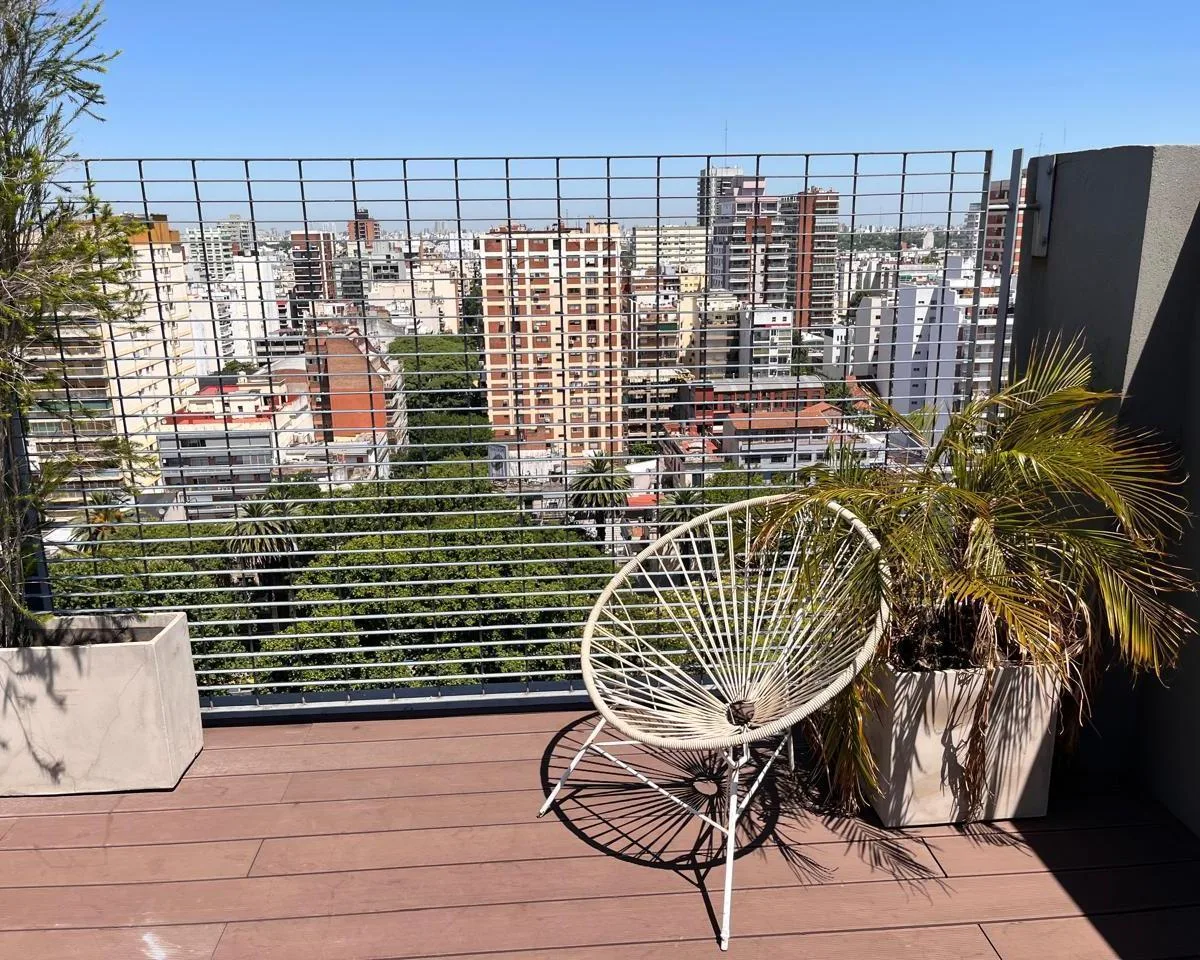 Studio com varanda e piscina