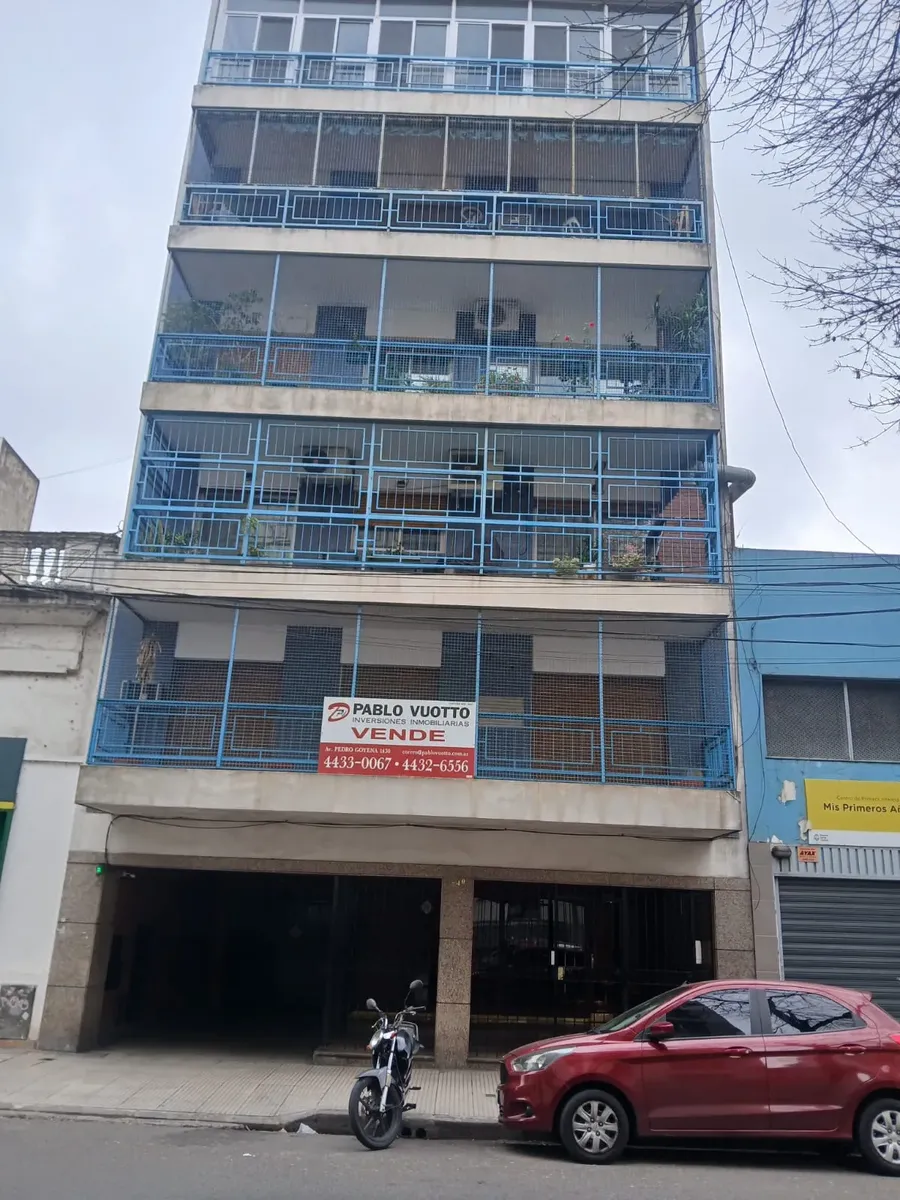 4 ambientes con terraza y cochera