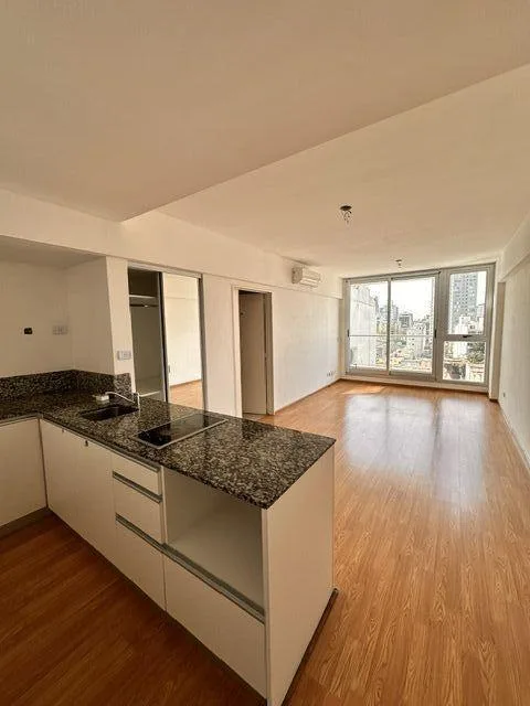 Departamento Monoambiente. | Bernardo de Irigoyen 1300