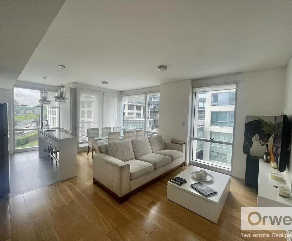 2BR with parking and amenities