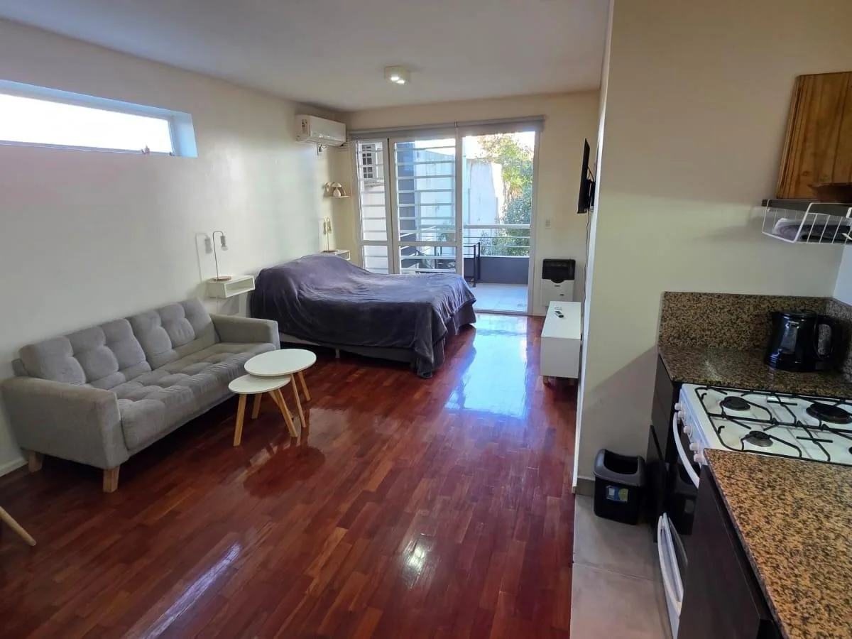 Studio with gym and balcony, Palermo
