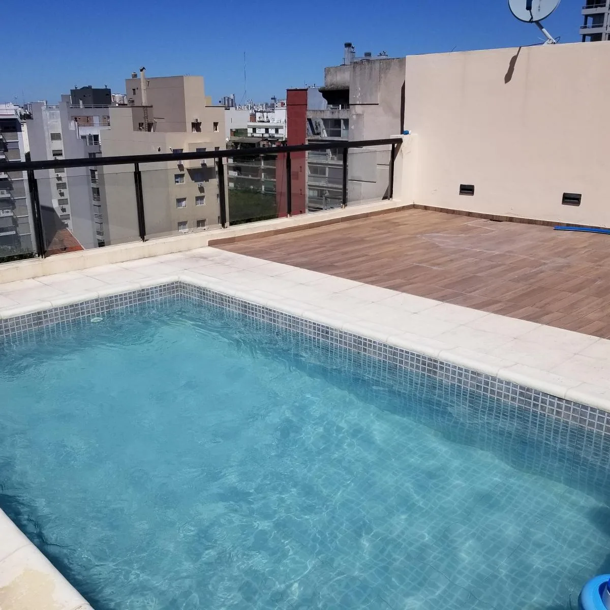 2 ambientes con balcón y pileta