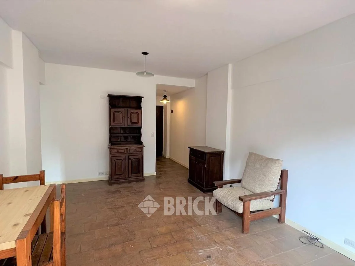 Semipiso en Av Cramer Al 2400 - Frente 67 m&sup2; Totales Impecable Balcon Gran Patio Todo Sol