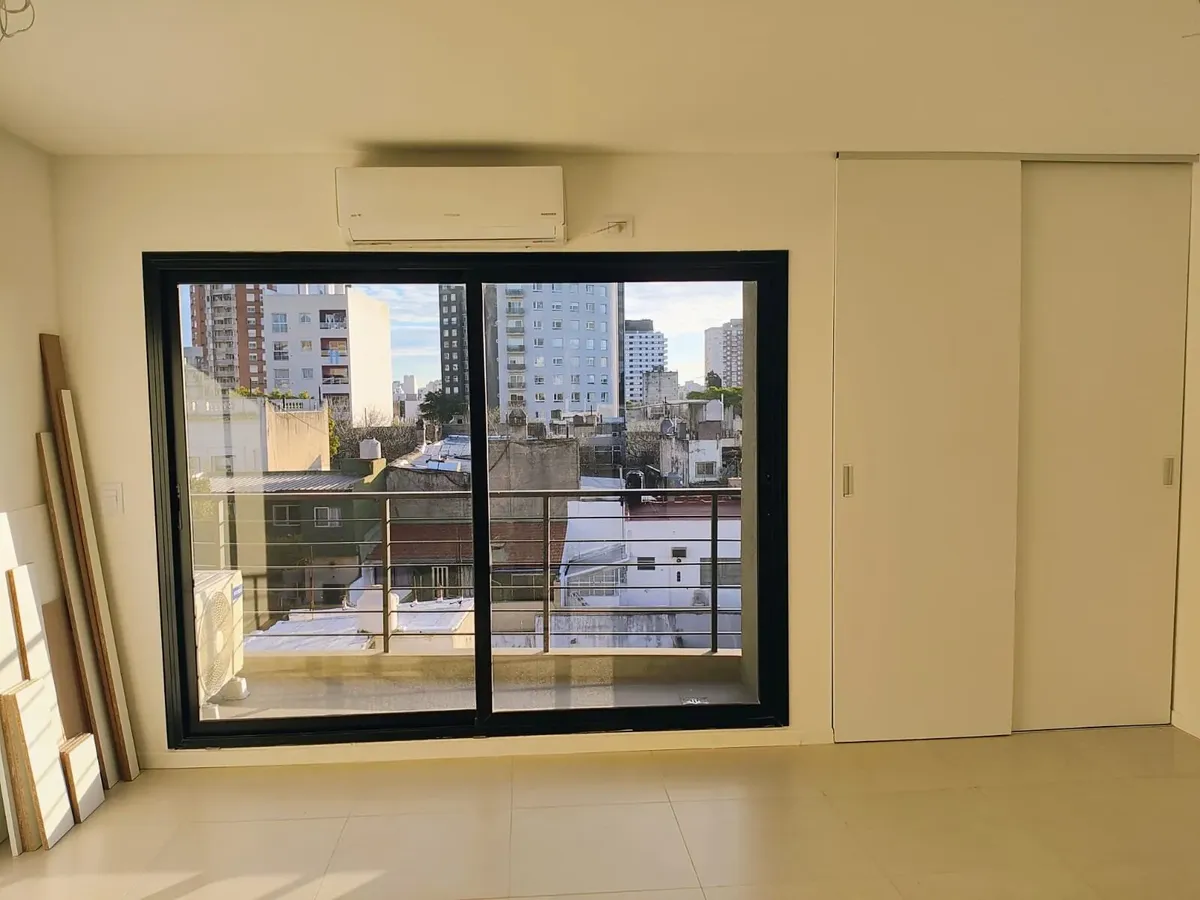 Monoambiente 4° piso norte