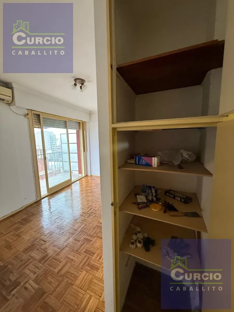 Departamento en San Cristóbal con balcón
