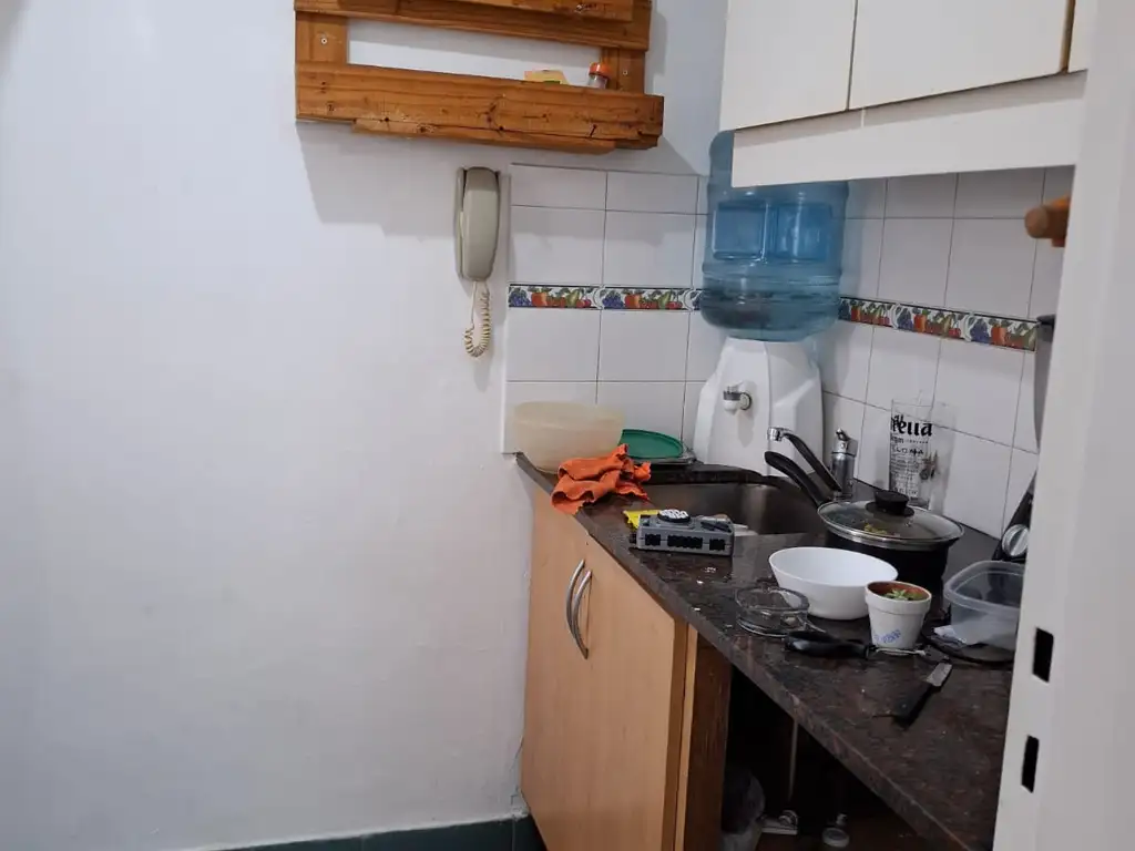 2 ambientes con cocina dividida