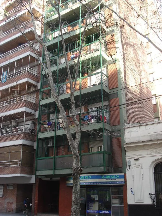 Monoambiente lateral, 30 m²